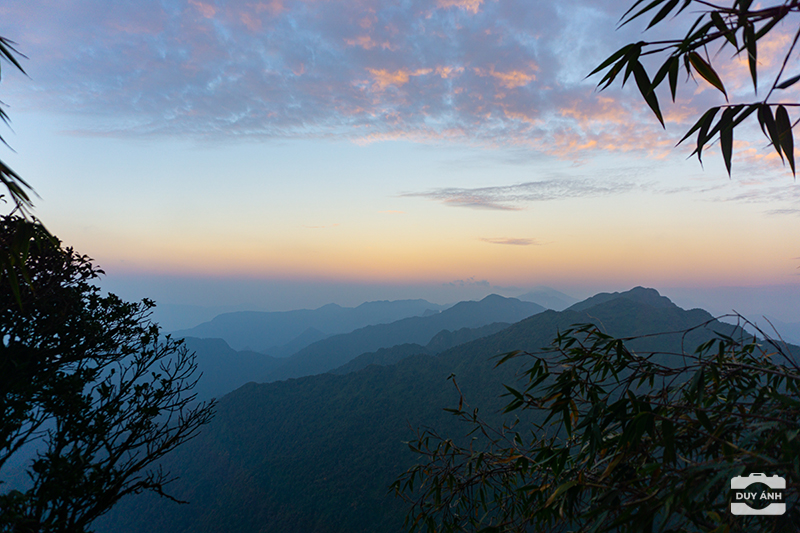 Ngũ Chỉ Sơn
ngu chi son
leo nui
leo núi
trekking