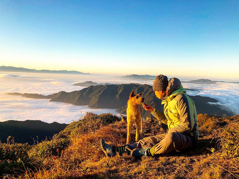 Lùng Cúng
lung cung
leo nui
leo núi
trekking