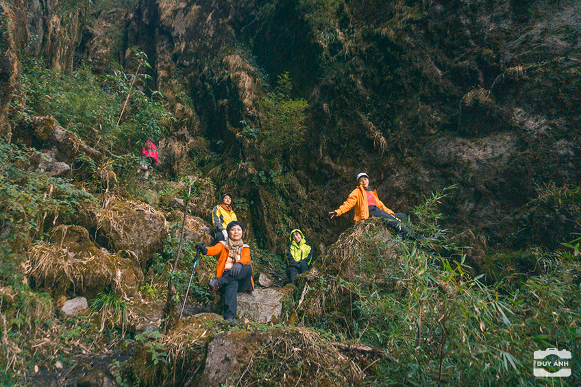 Ngũ Chỉ Sơn
ngu chi son
leo nui
leo núi
trekking
