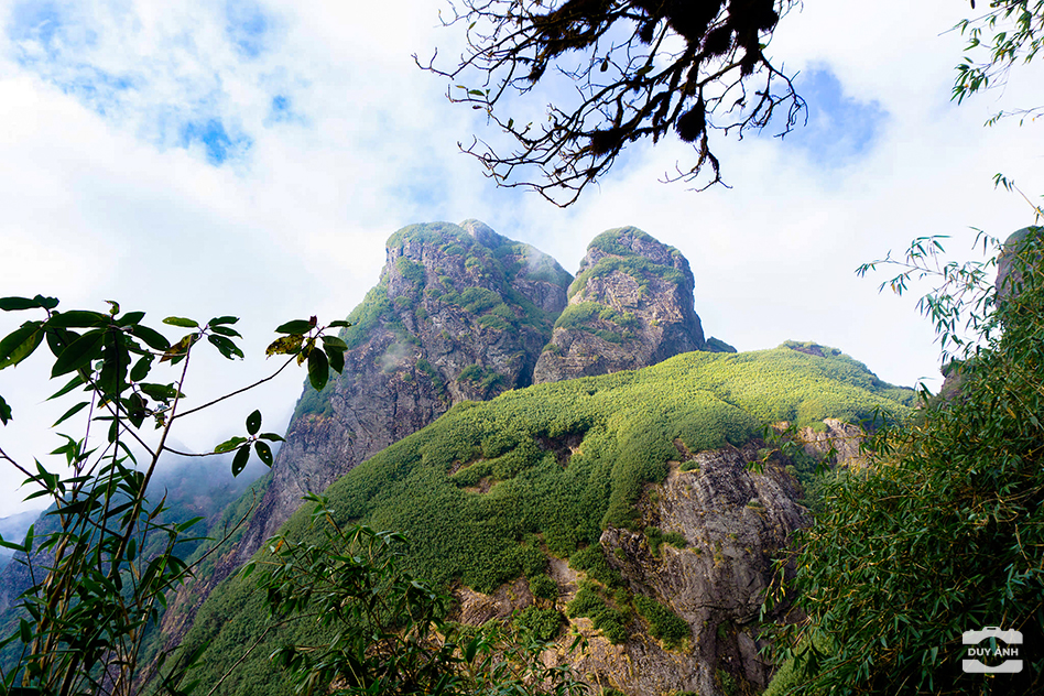 Ngũ Chỉ Sơn
ngu chi son
leo nui
leo núi
trekking