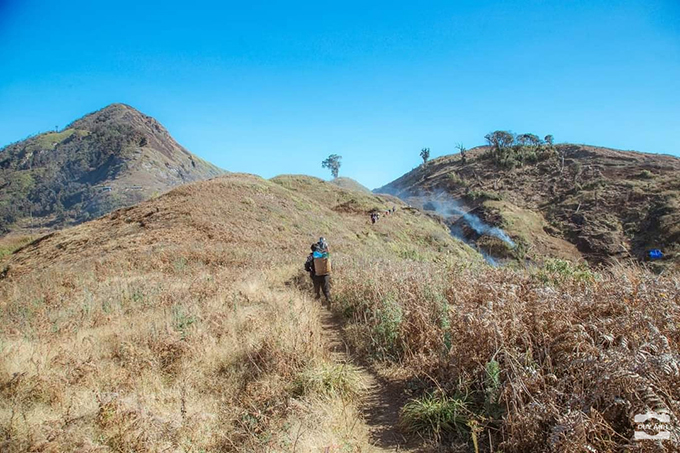 lao than
leo nui
trekking