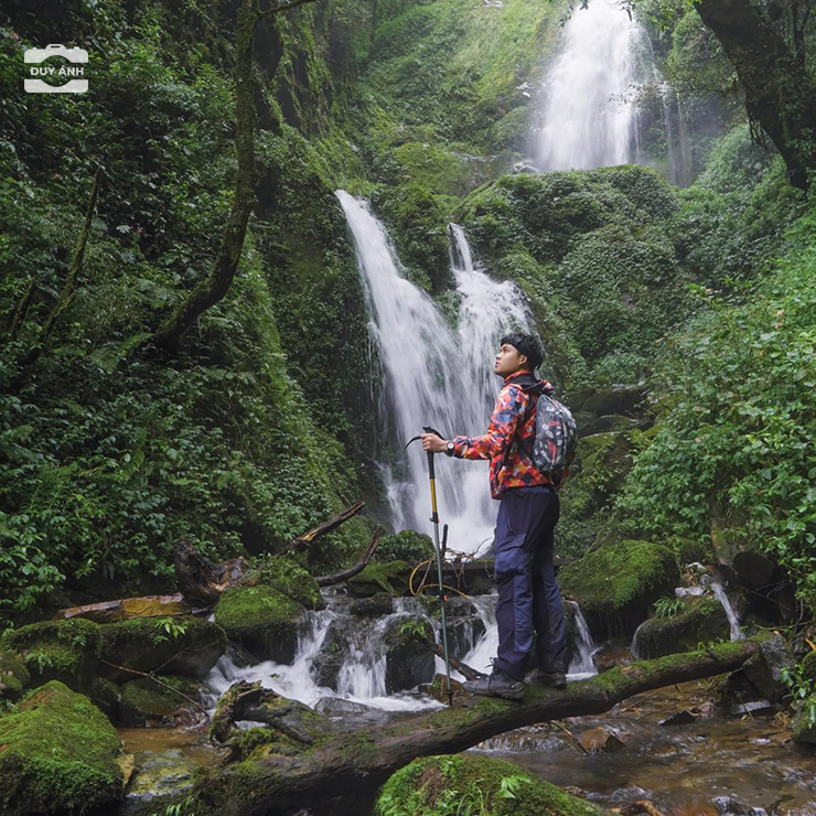 Lùng Cúng
lung cung
leo nui
leo núi
trekking